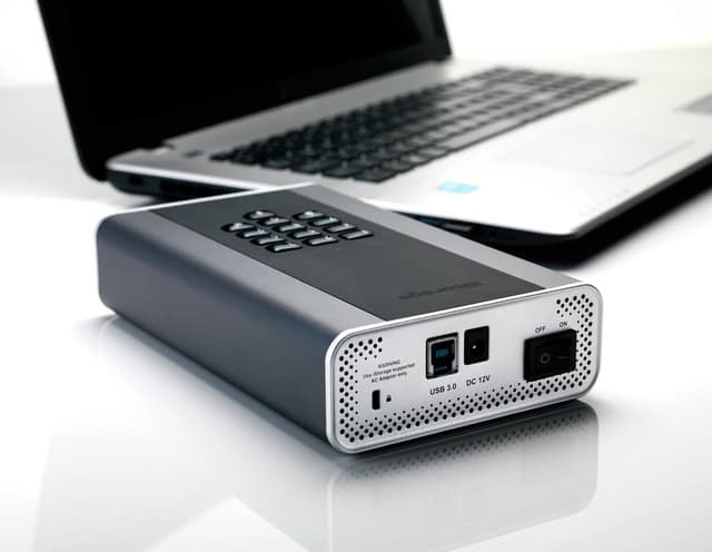 262035/istorage-diskashur-dt2-256-bit-18tb-nato-classified-sort.jpeg