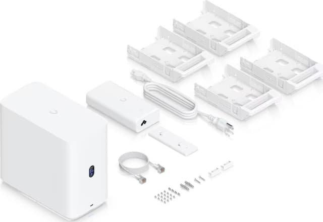 265850/ubiquiti-unifi-unas-4-white.jpg