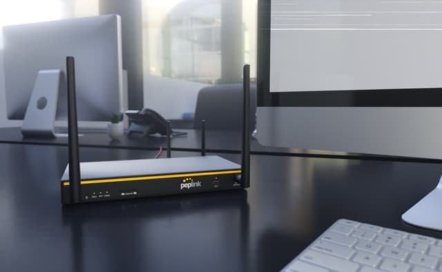 269085/peplink-b-one-plus-4g-router.jpg