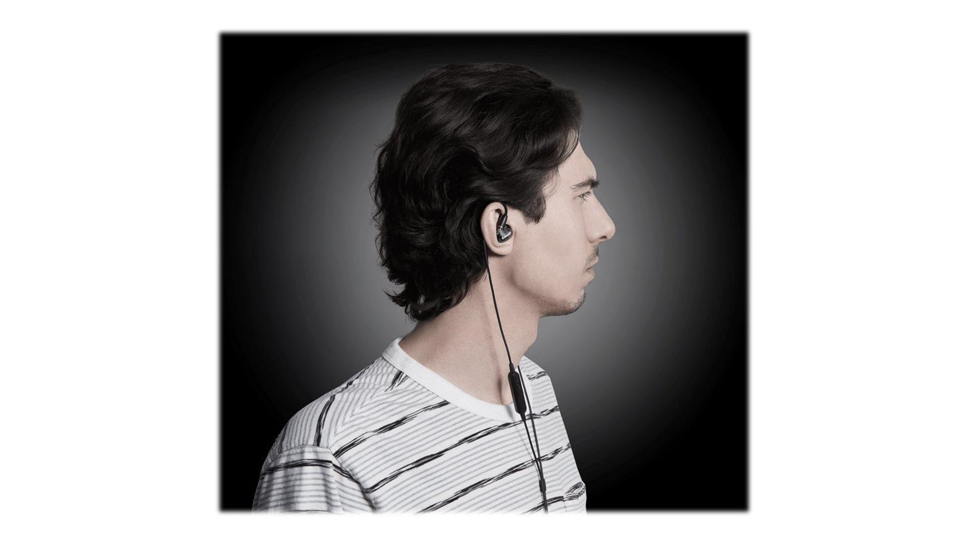 Shure SE42HYBK+UNI-EFS